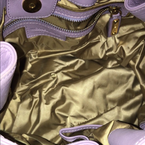 SOLD. LIKE NEW Michael Kors Bag with dust bag - Picture 6 of 6